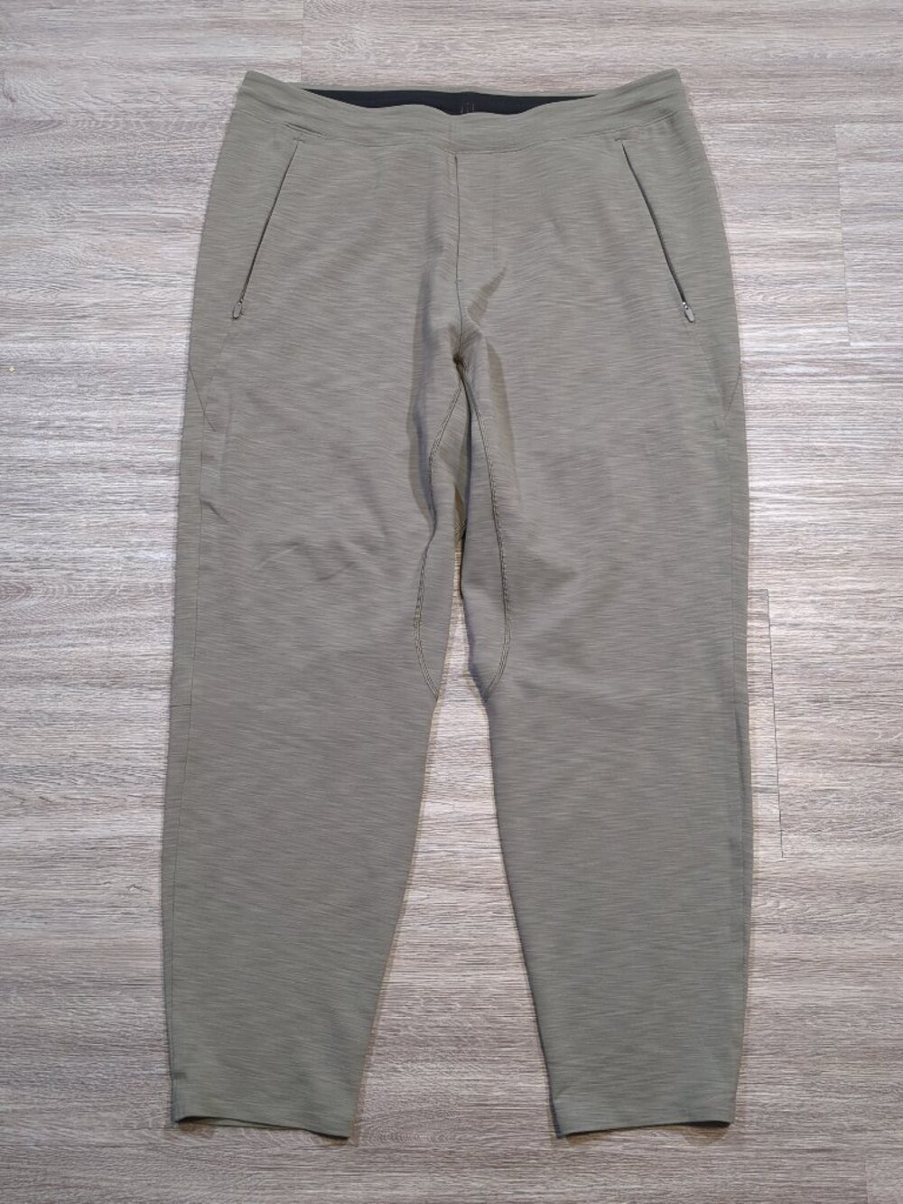 Lululemon Balancer Pant 27" *Everlux Rover Men's Large Yoga Pants